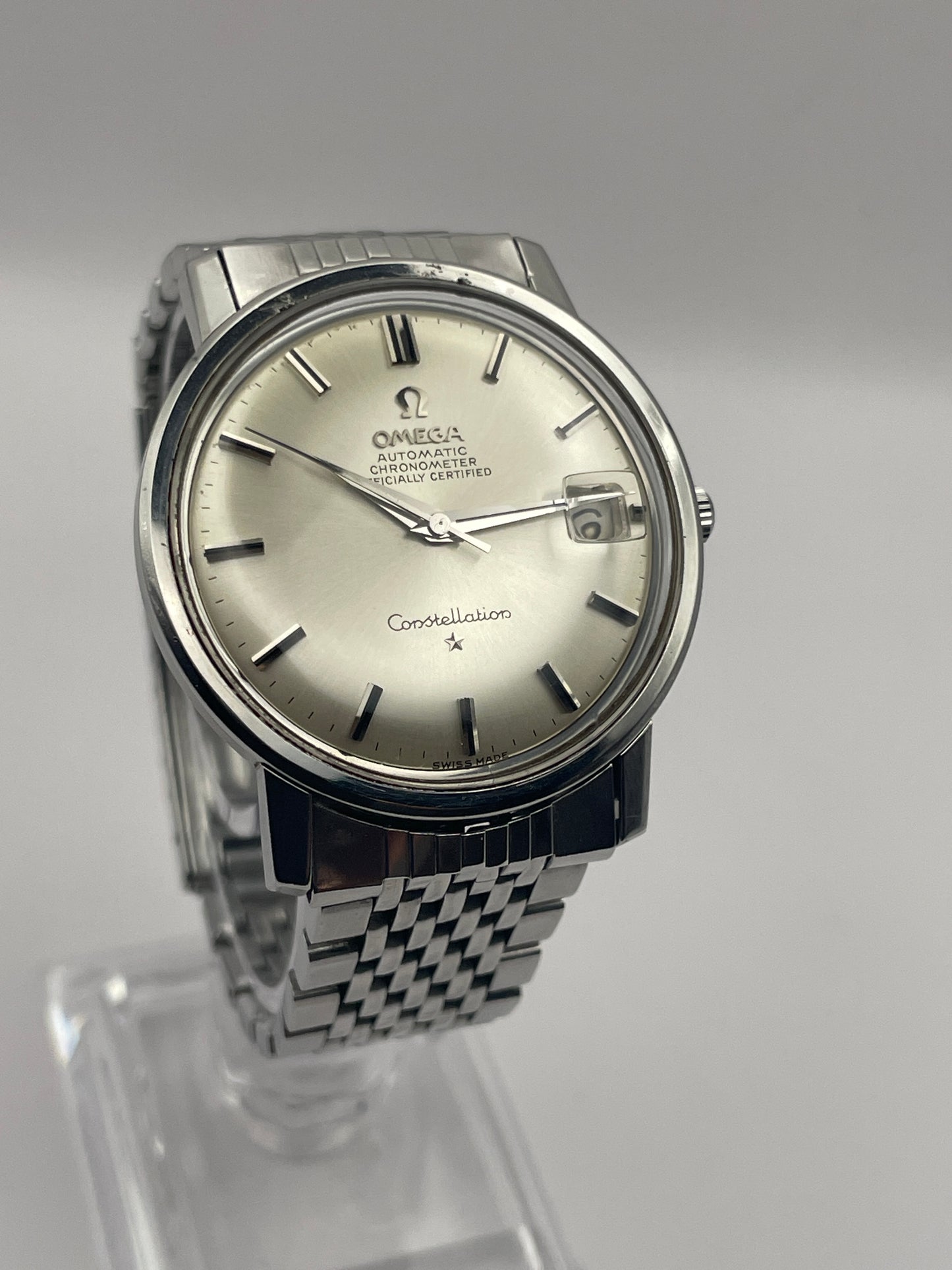 Omega constellation