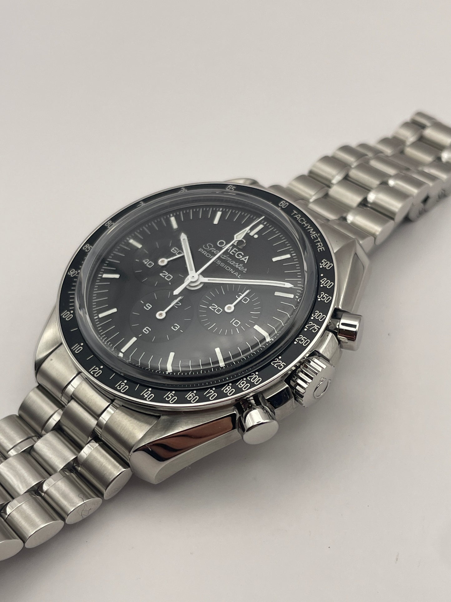 Omega Speedmaster Professional