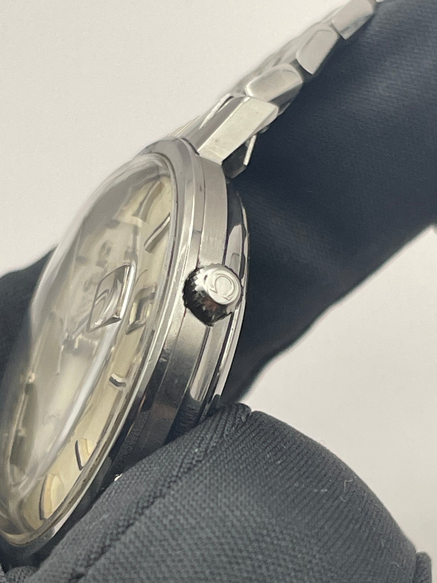 Omega constellation