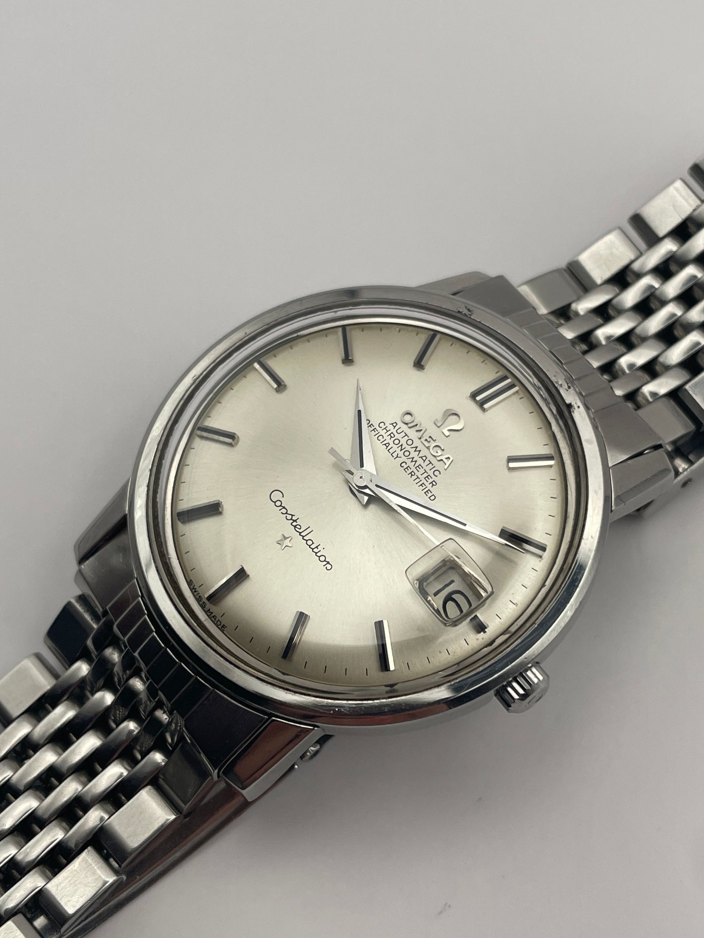 Omega constellation