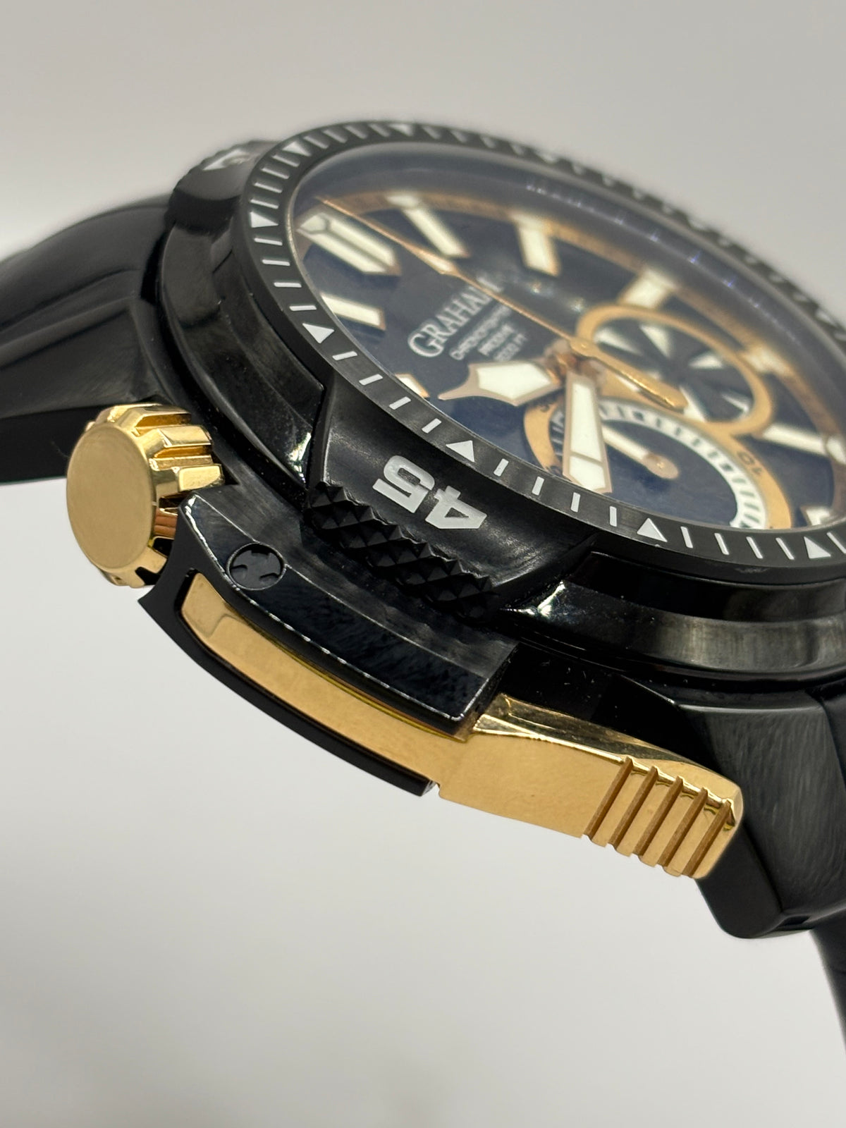 Graham Chronofighter Prodive Black & Gold – Édition limitée 250pcs