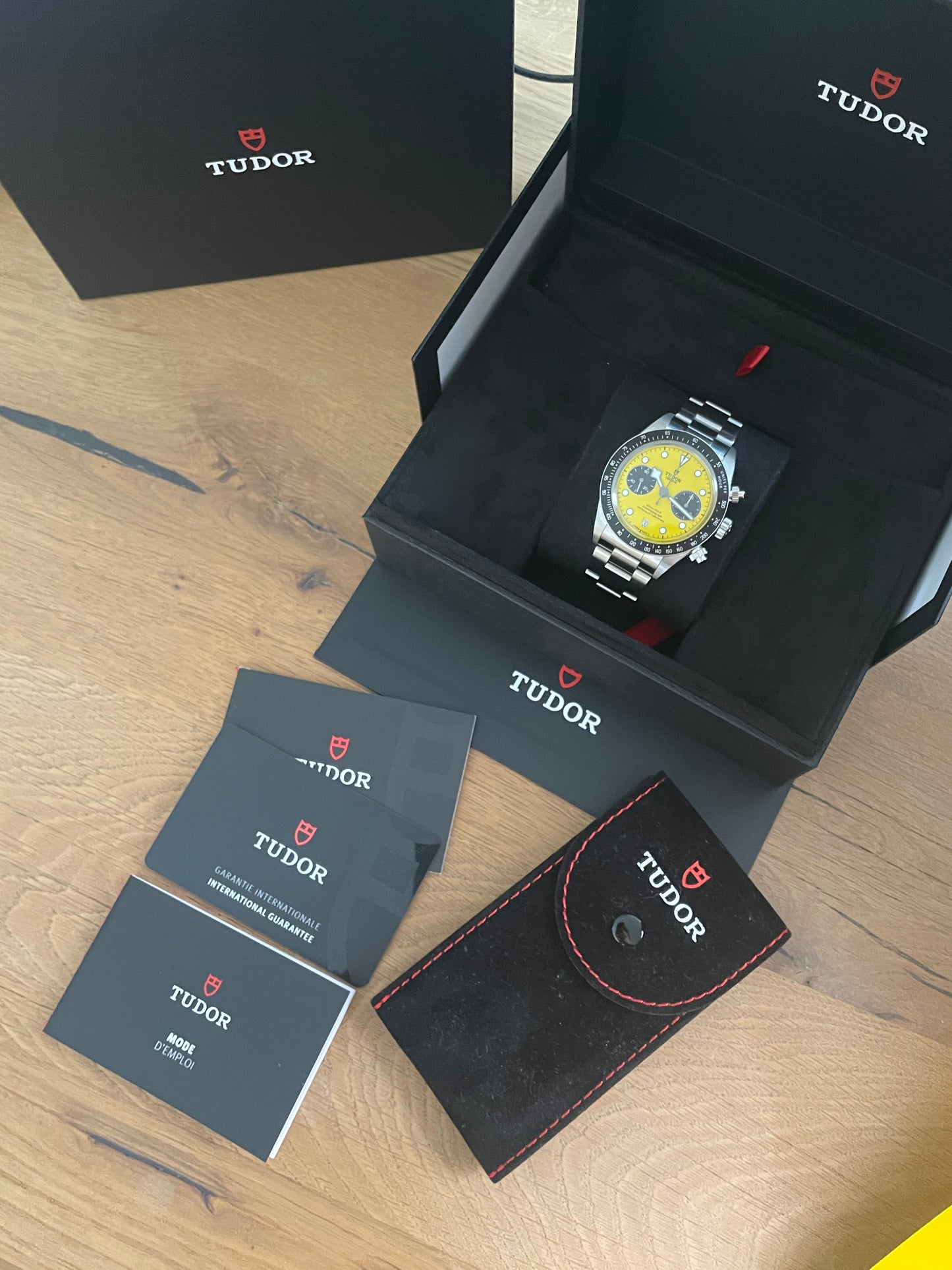 Tudor Black Bay Chrono 39
"Bumblebee" Réf. M79360N -
Nouveauté 2026 - Full Set