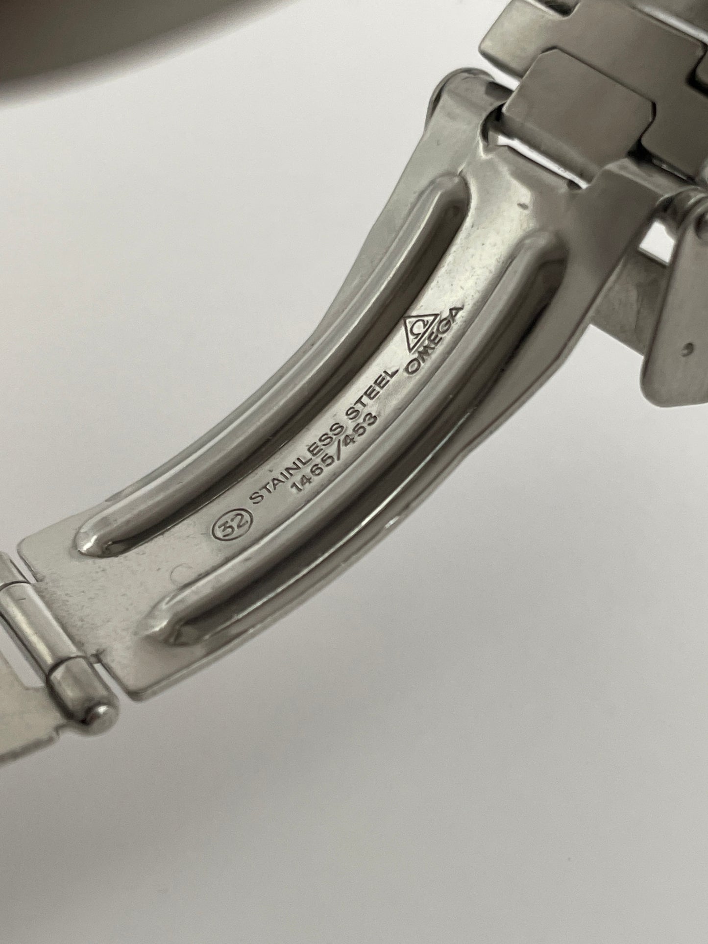 Omega Seamaster Professional